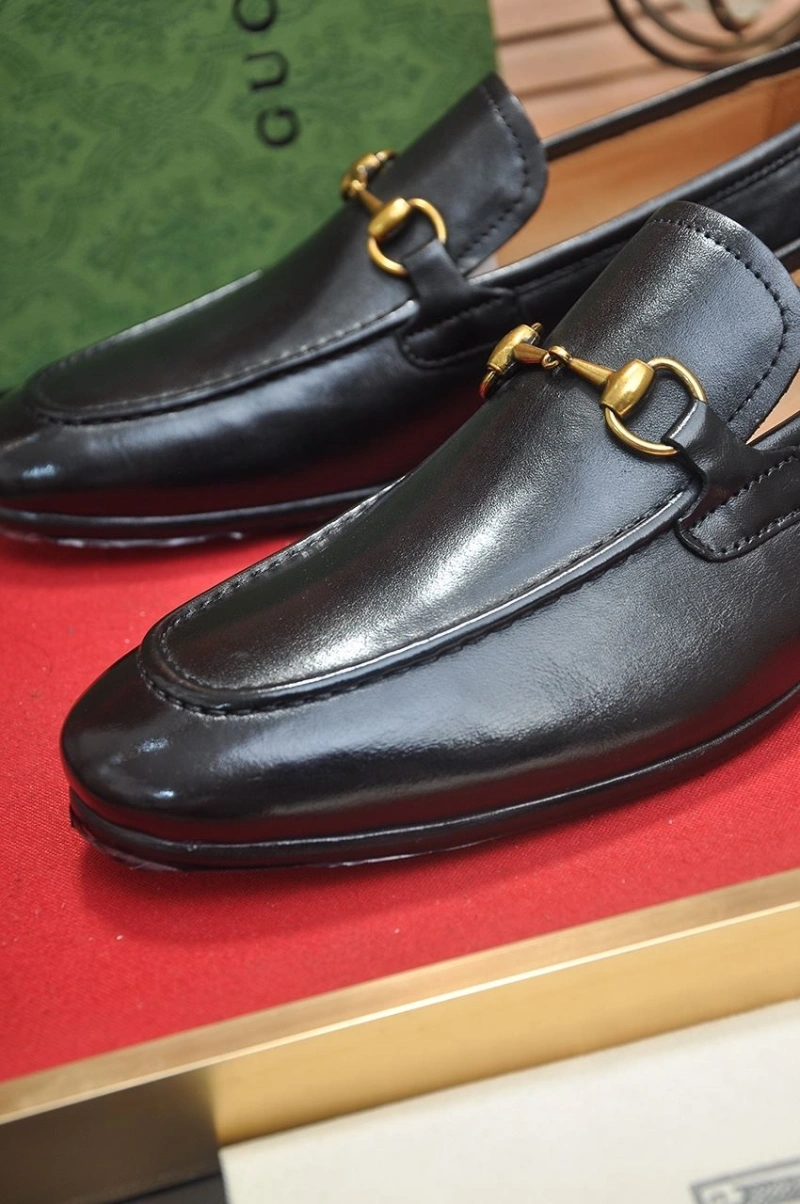 Trendsetting Gxccx Leather Shoes 159433