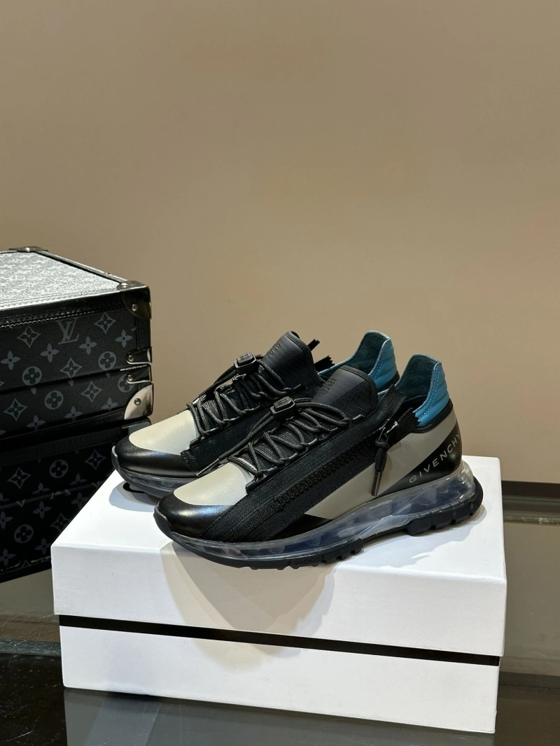 Gxvxnchy Sneakers Classic 153347