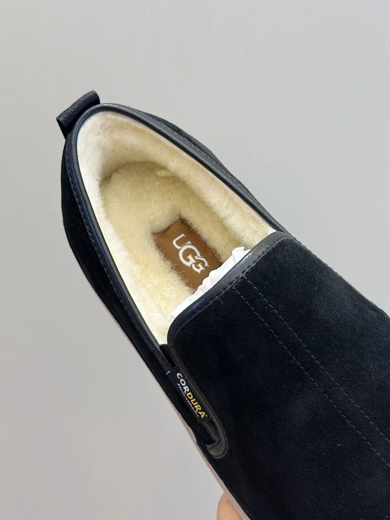 Efficient UGX Casual Shoes 228019