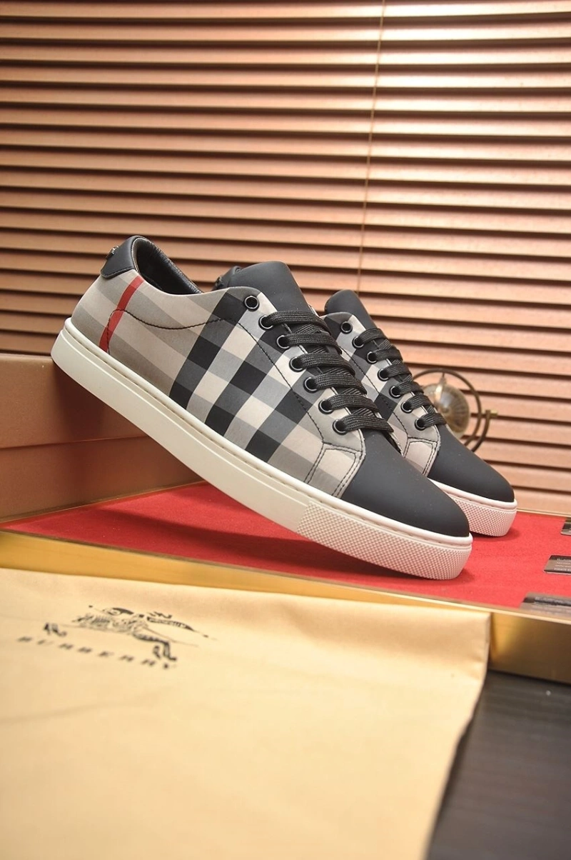 Compact Bxrbxrry Sneakers 115089