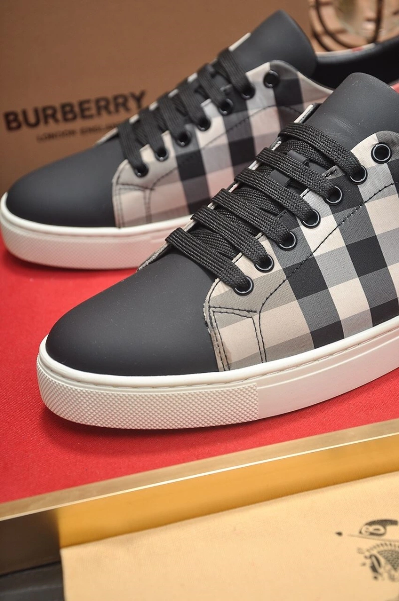 Compact Bxrbxrry Sneakers 115089