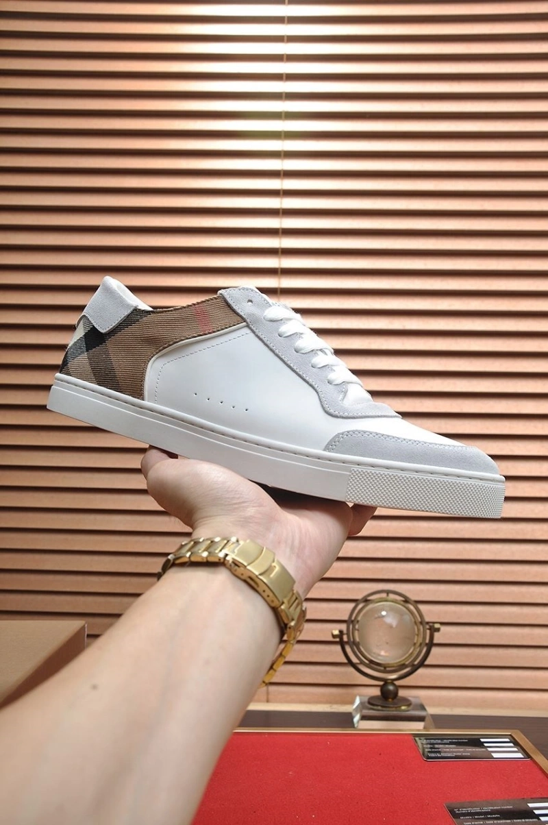 Resilient Bxrbxrry Sneakers 115081