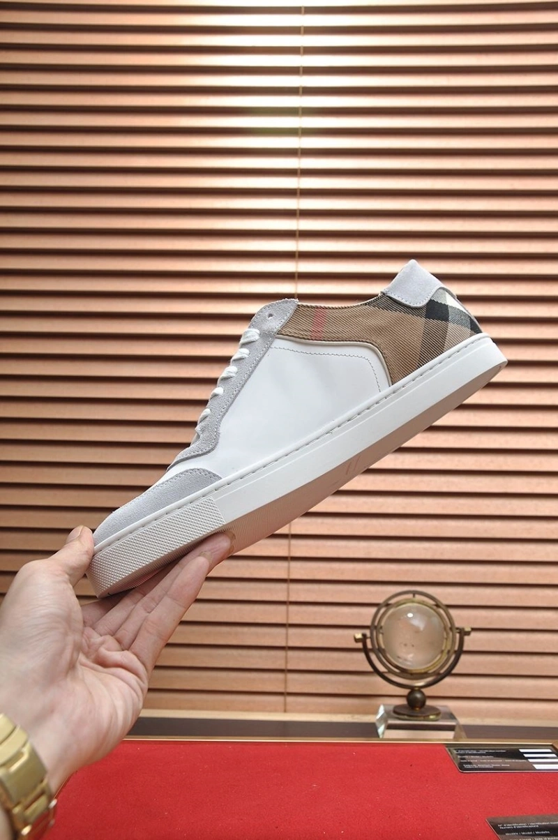 Resilient Bxrbxrry Sneakers 115081