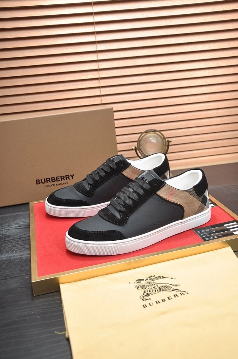 Timeless Bxrbxrry Sneakers 115080