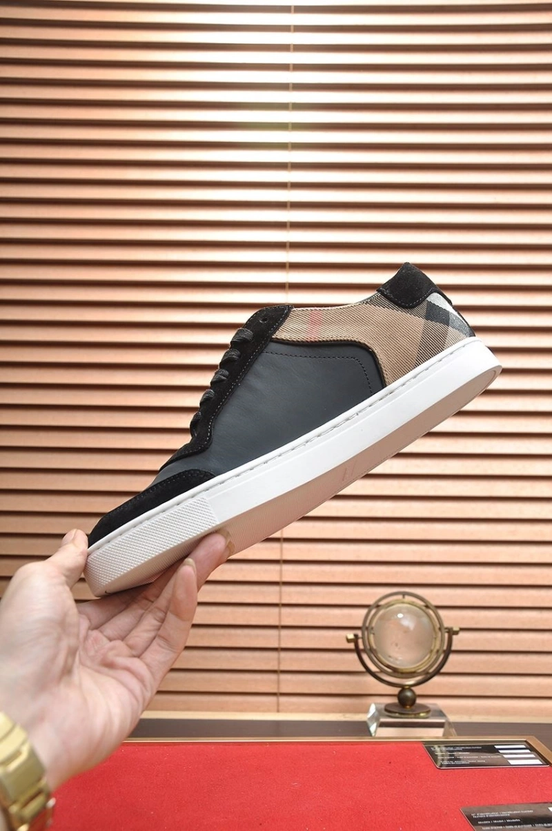 Timeless Bxrbxrry Sneakers 115080