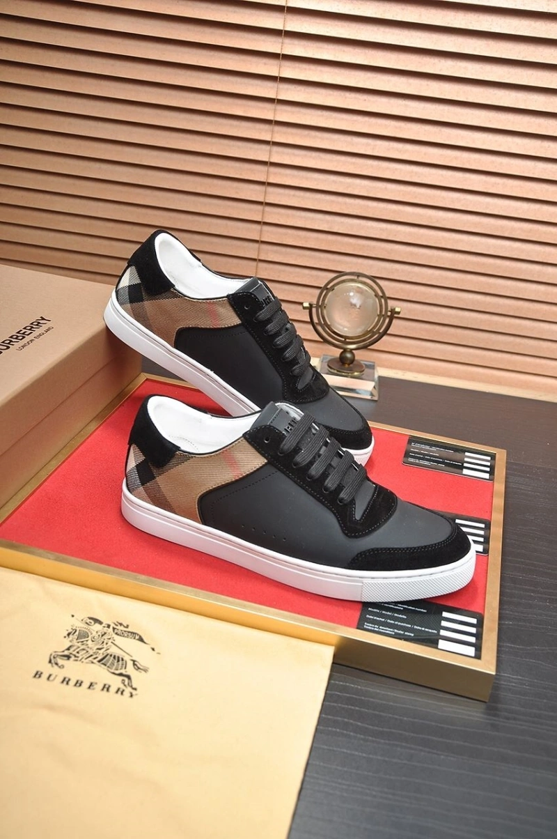 Timeless Bxrbxrry Sneakers 115080