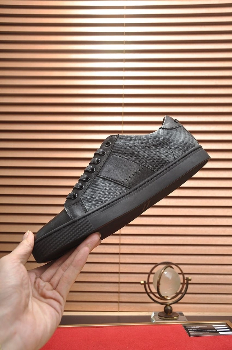 Soft Bxrbxrry Sneakers 115060