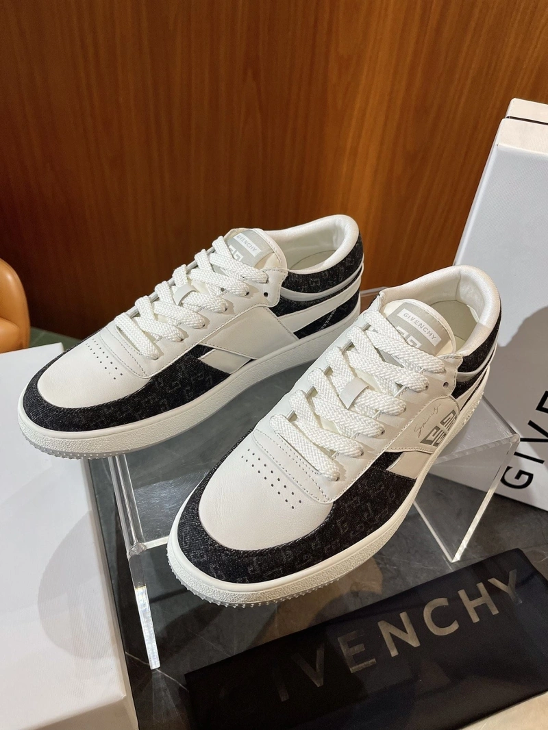 Gxvxnchy Sneakers Affordable 153342