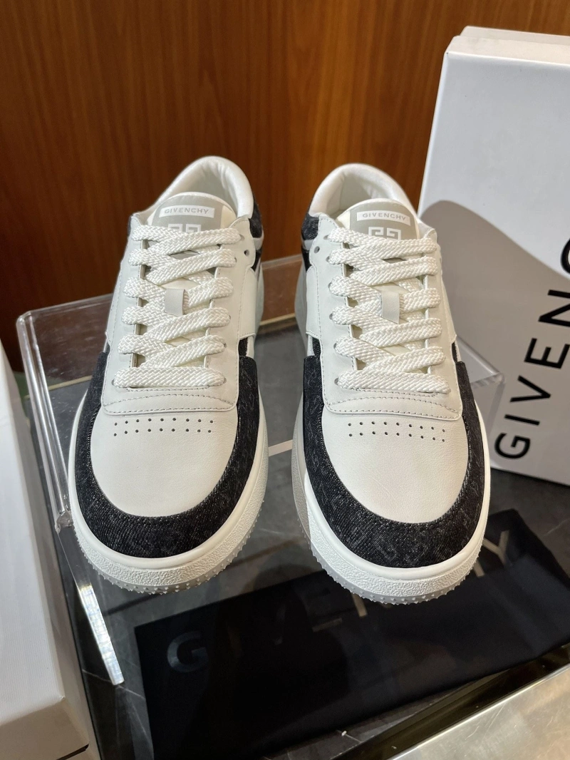 Gxvxnchy Sneakers Affordable 153342