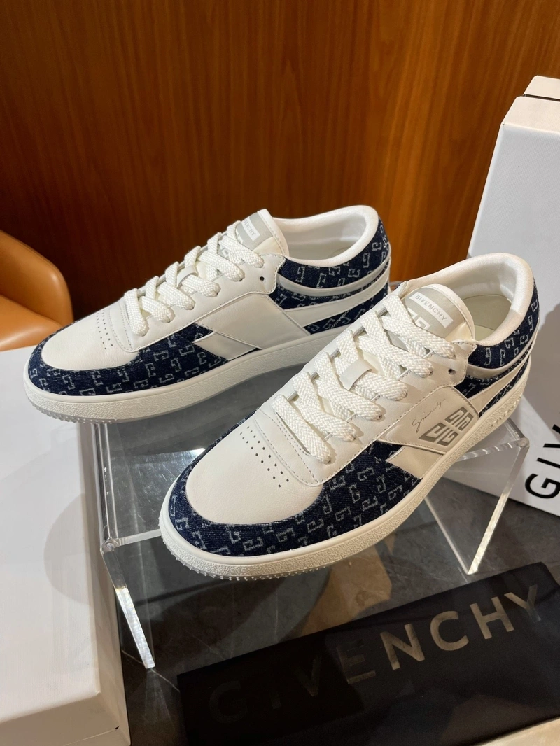 Gxvxnchy Sneakers Affordable 153342