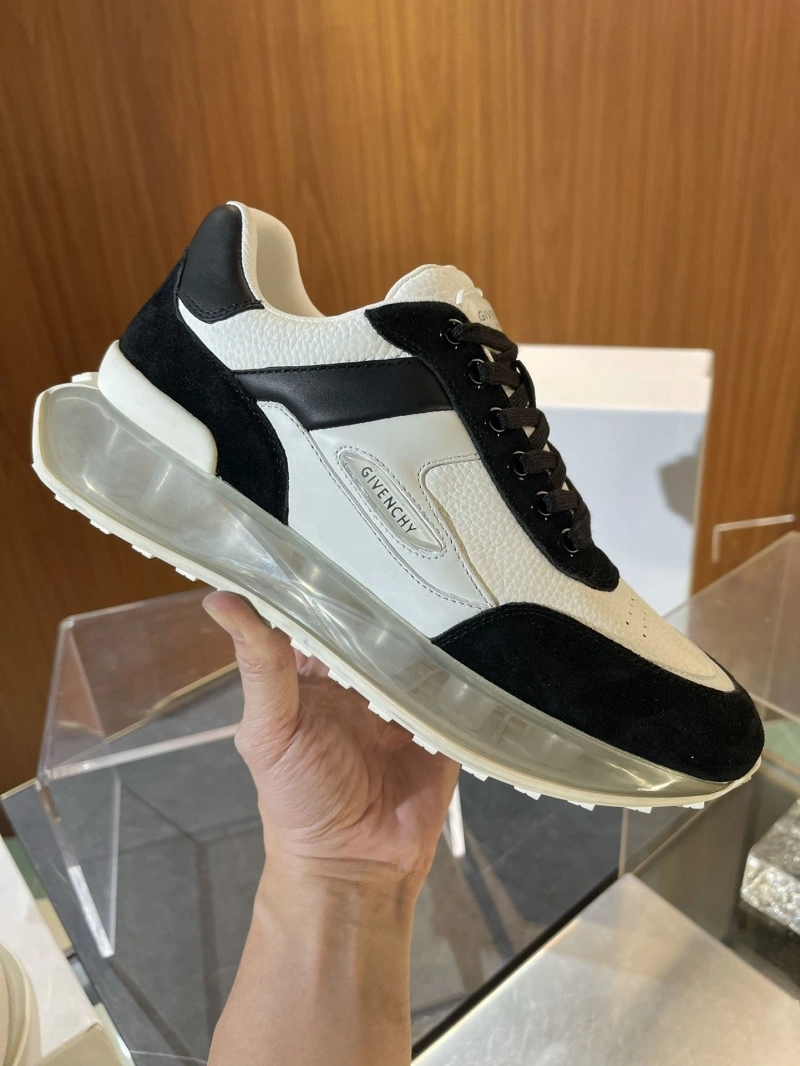 Gxvxnchy Sneakers WellDesigned 153336