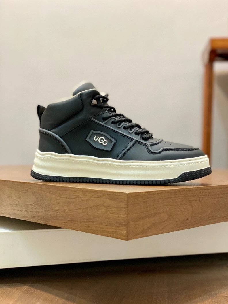 UGX Casual Shoes Fashionable 227900