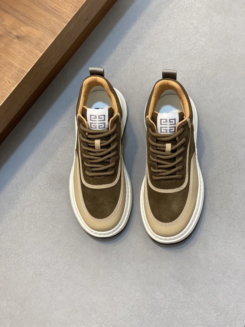 Bright Gxvxnchy Sneakers 152482