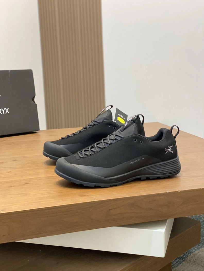 Modern Othxr Sneakers 210750