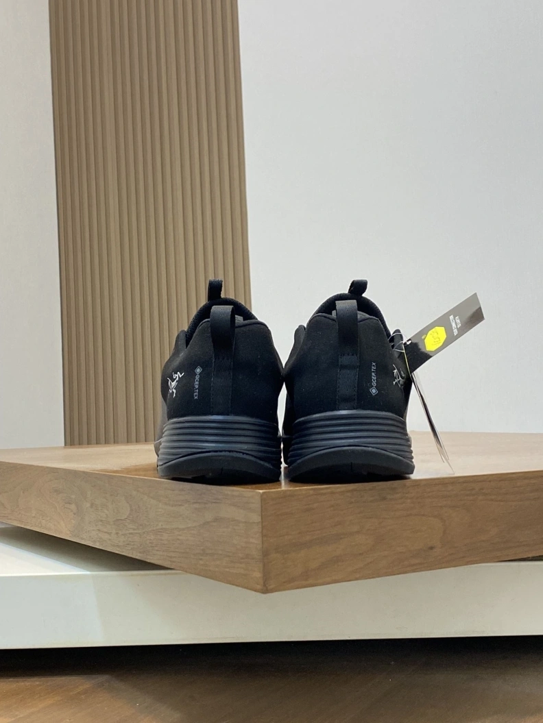 Modern Othxr Sneakers 210750