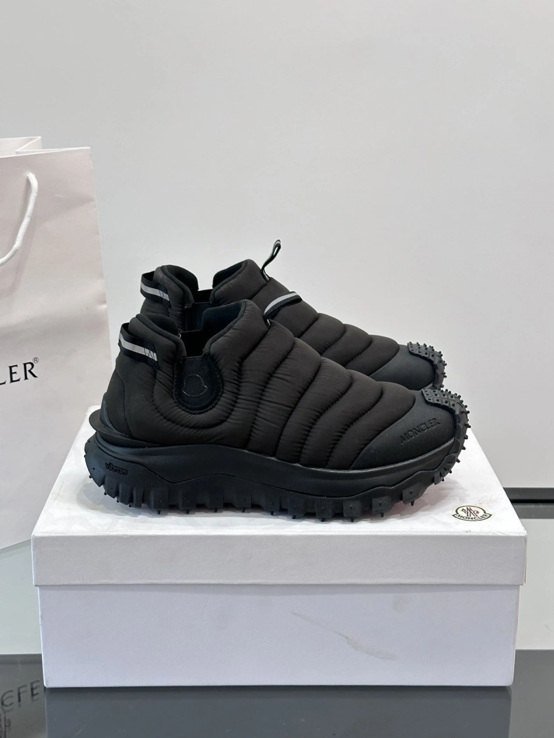 Stylish Mxnclxr Sneakers 197357