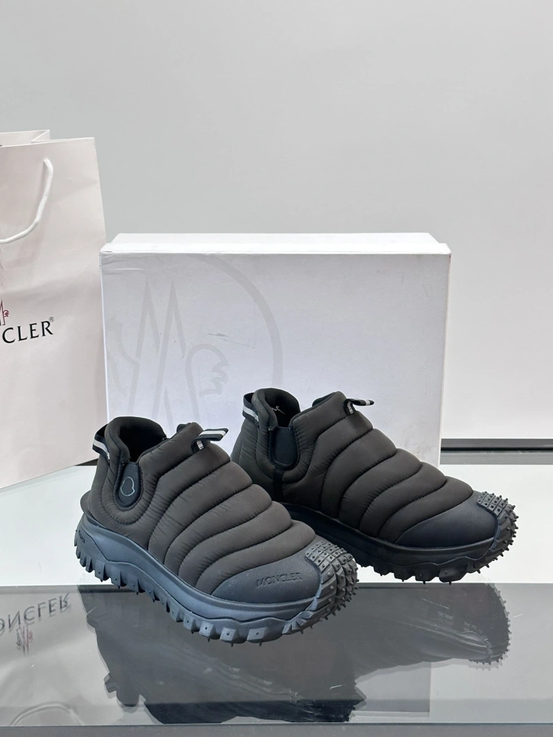 Stylish Mxnclxr Sneakers 197357
