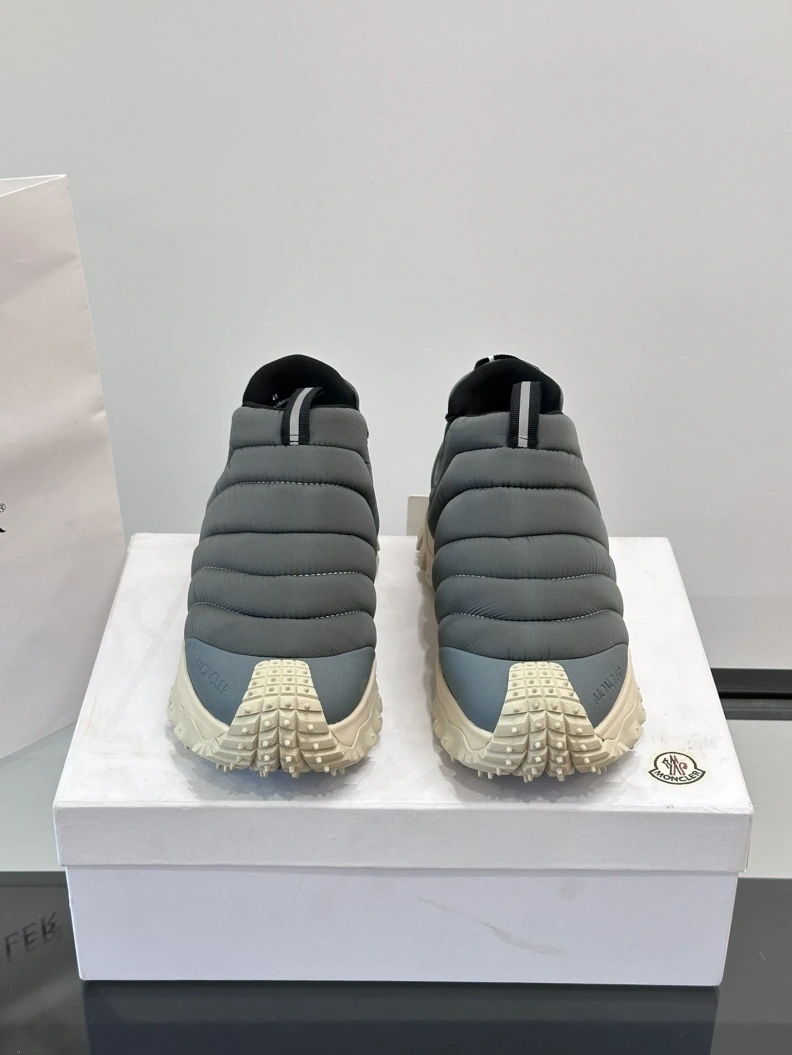 Modern Mxnclxr Sneakers 197356