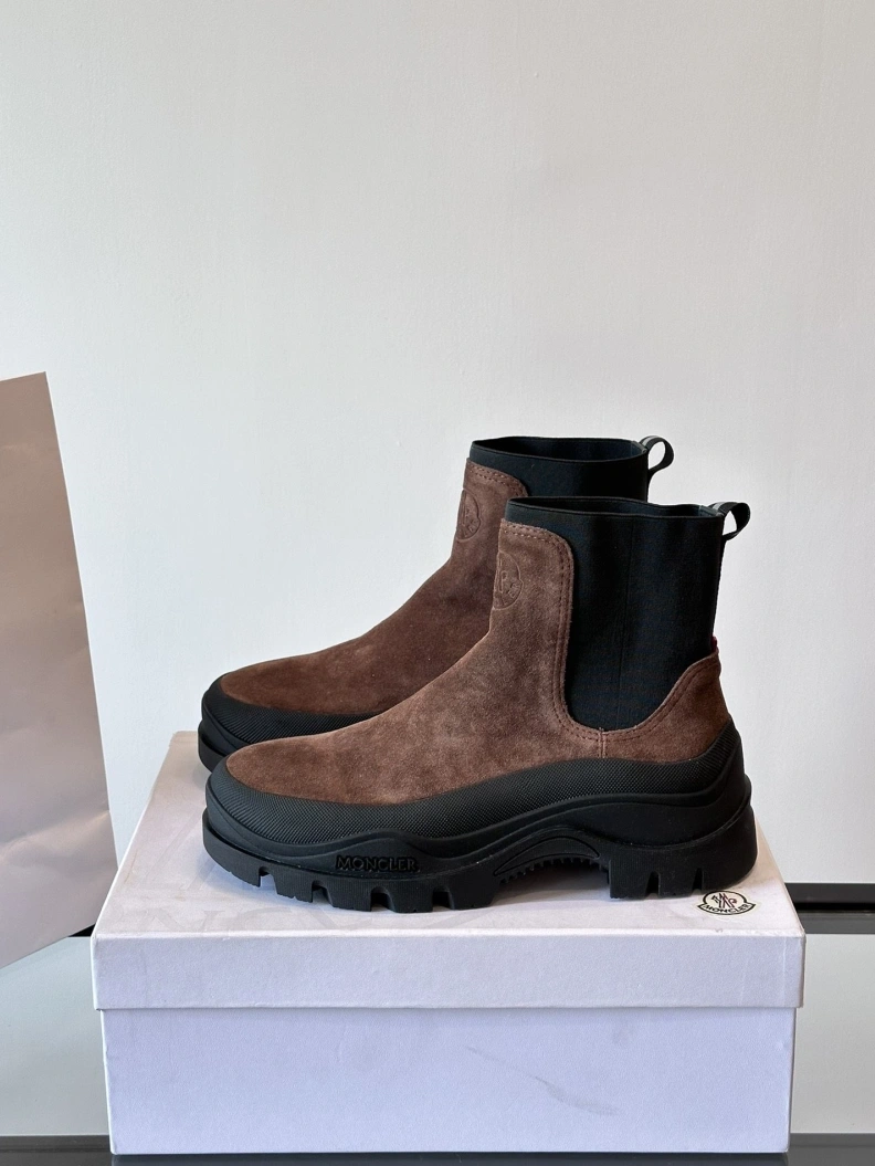 Popular Mxnclxr Sneakers 197349