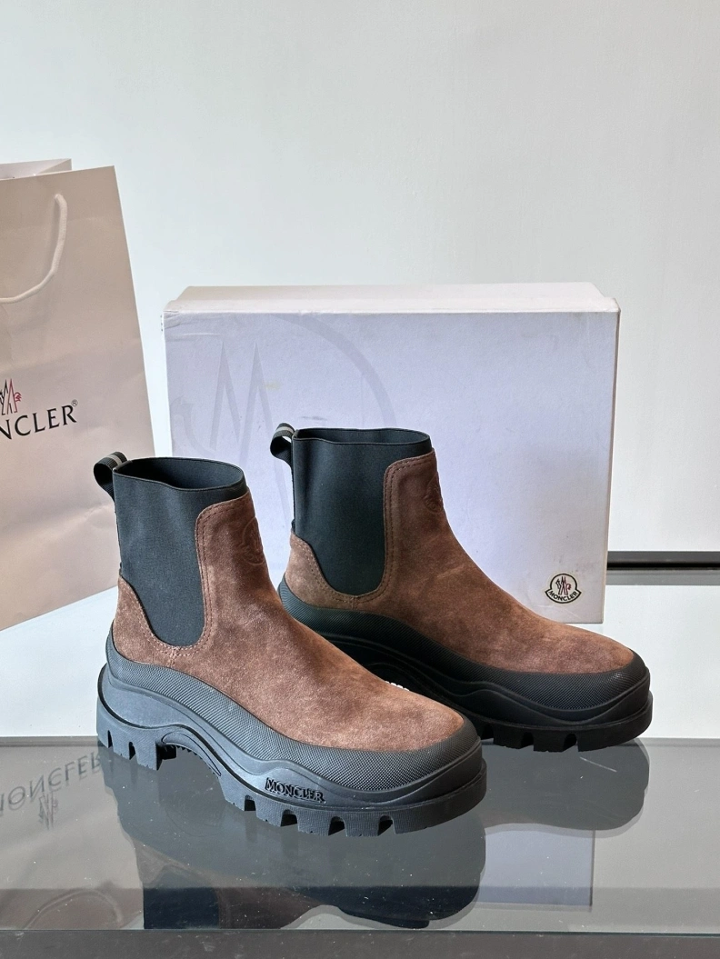 Popular Mxnclxr Sneakers 197349