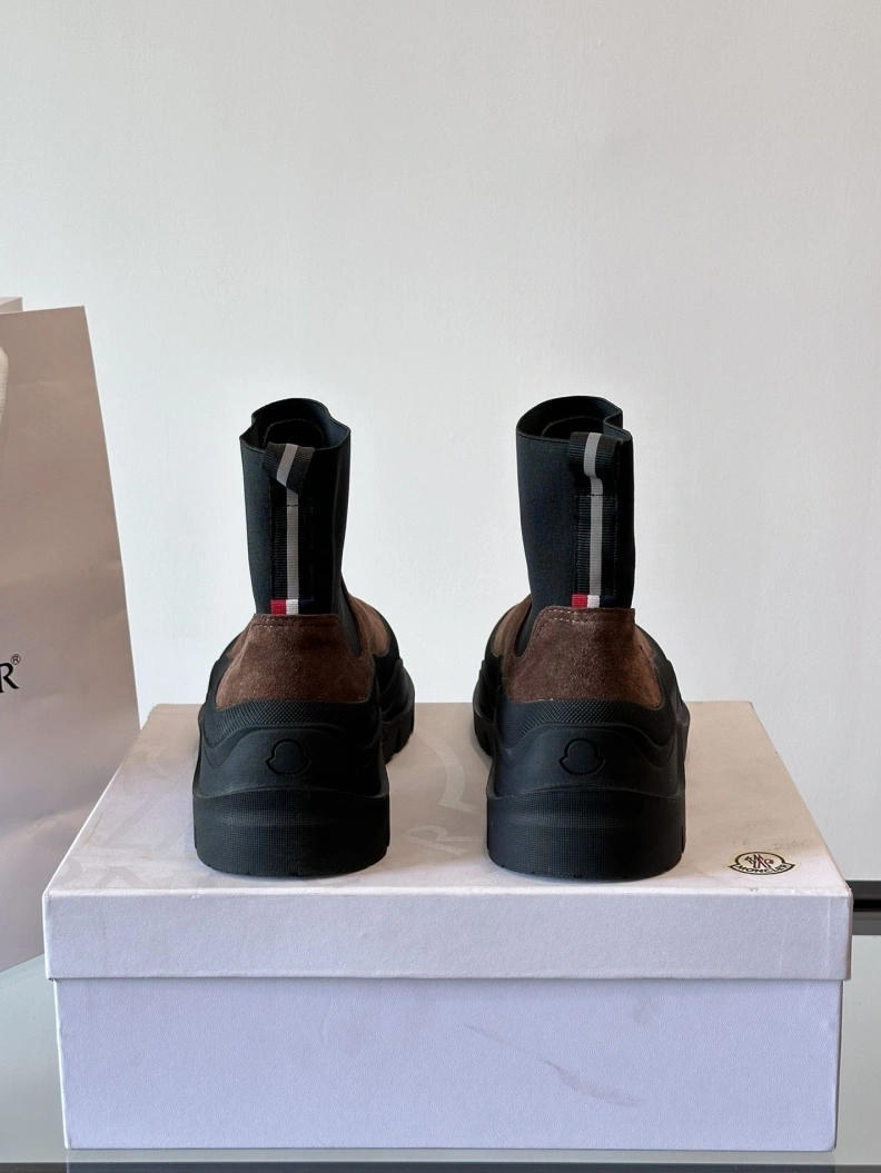 Popular Mxnclxr Sneakers 197349