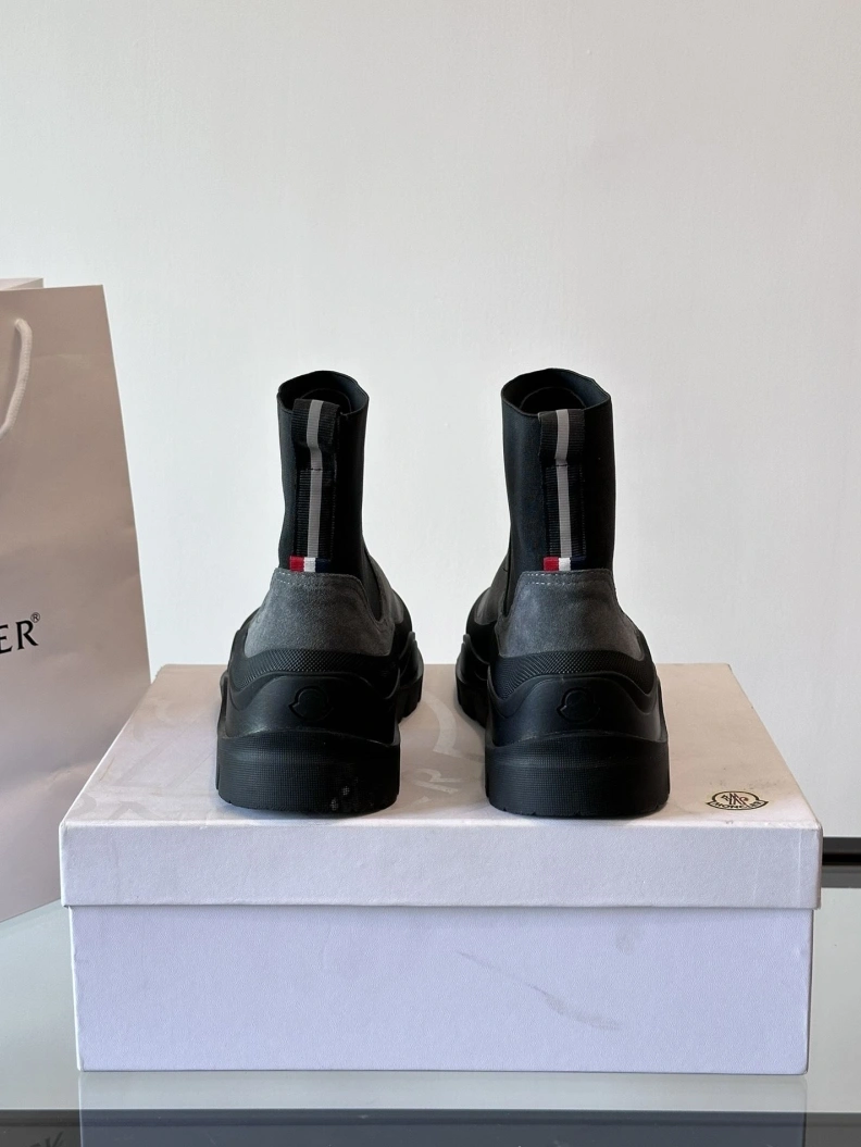 Mxnclxr Sneakers GoAnywhere 197348