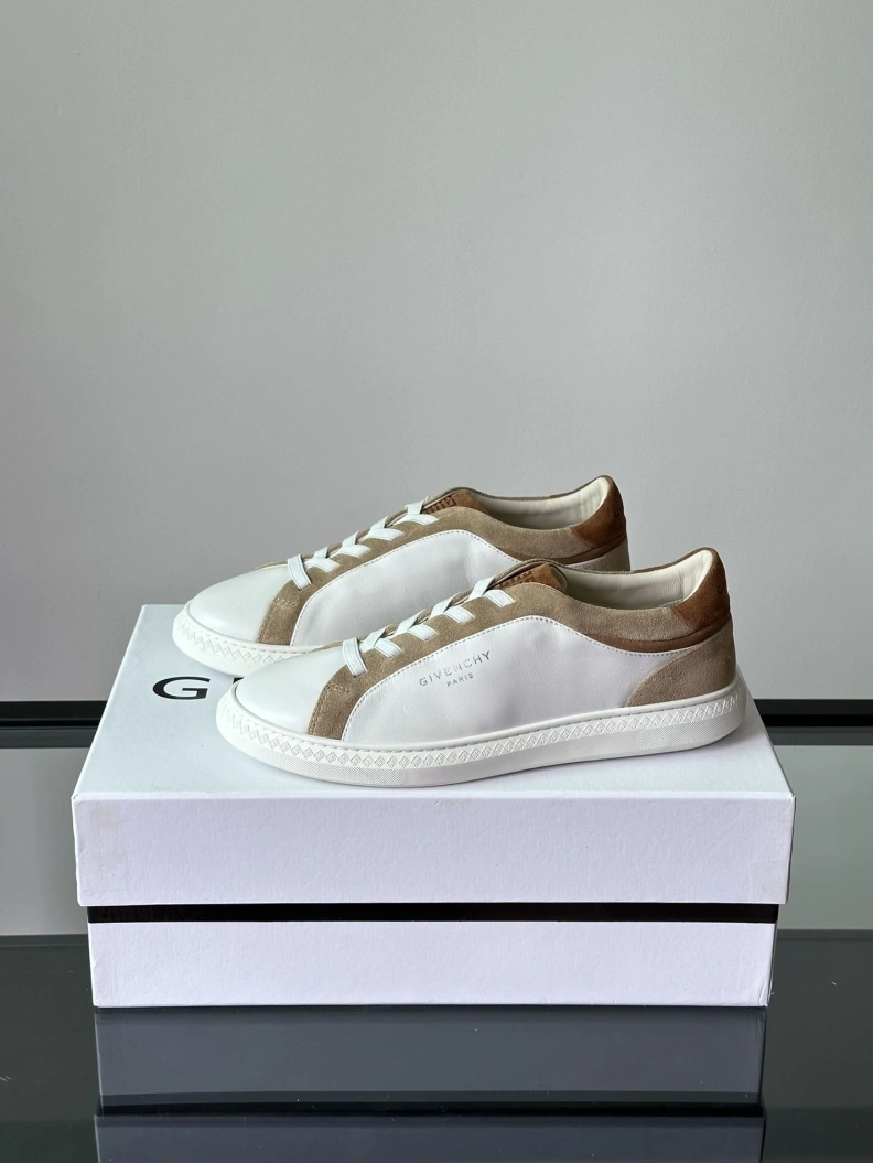 Gxvxnchy Sneakers NewStyle 152463