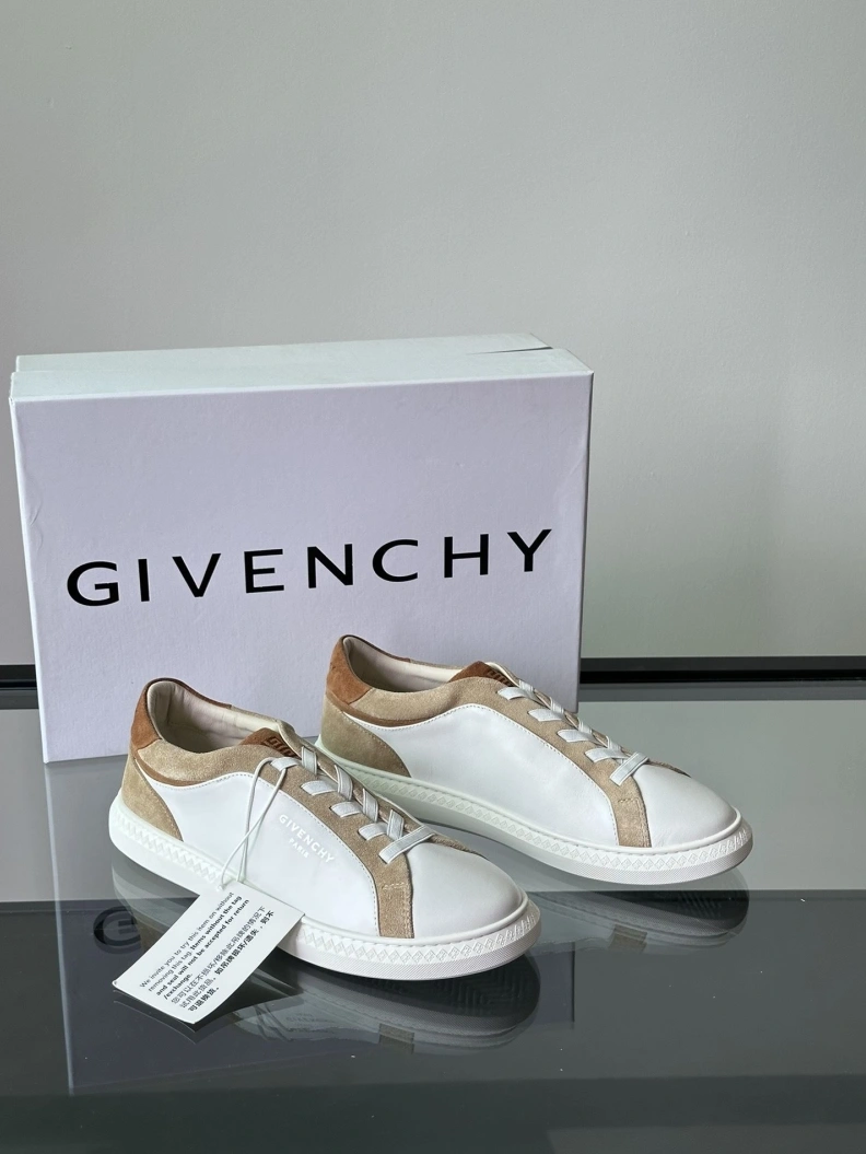 Gxvxnchy Sneakers NewStyle 152463