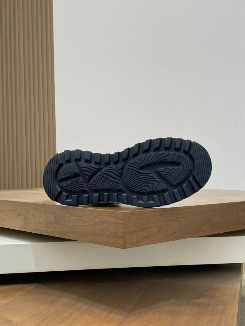 Timeless Gxvxnchy Sneakers 152462