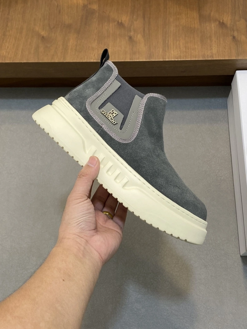 Gxvxnchy Sneakers Fashionable 152474