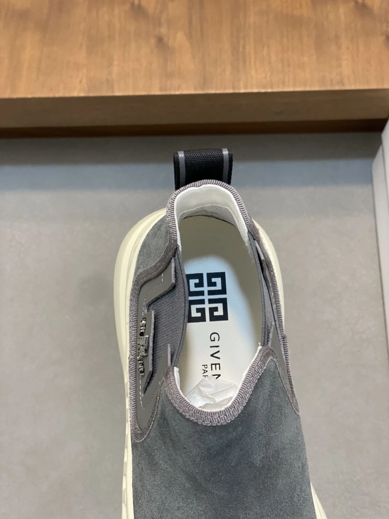 Gxvxnchy Sneakers Fashionable 152474