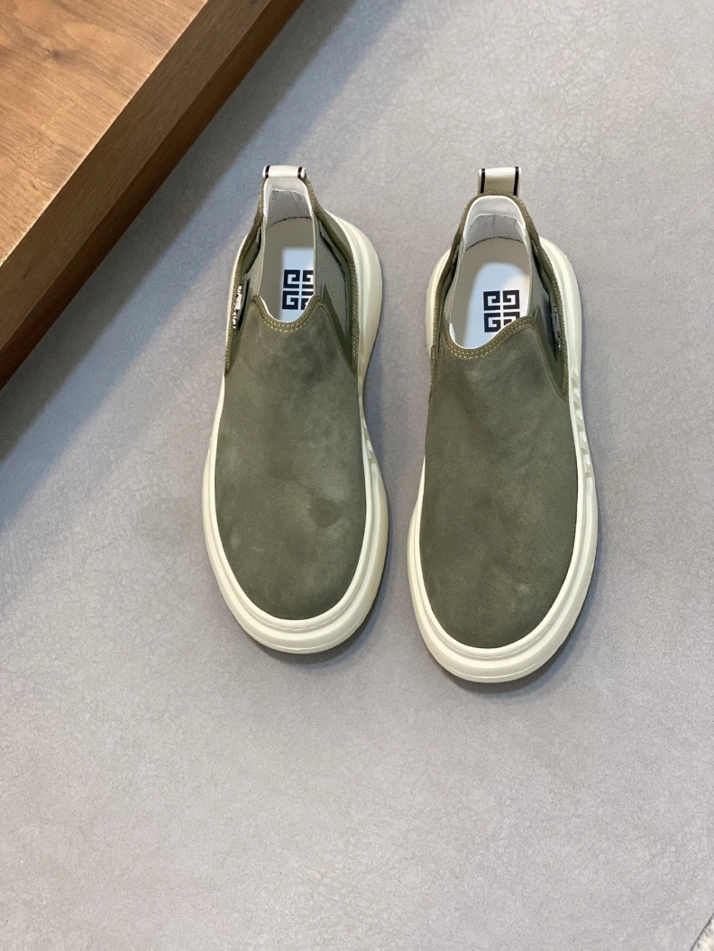 ModernLook Gxvxnchy Sneakers 152460