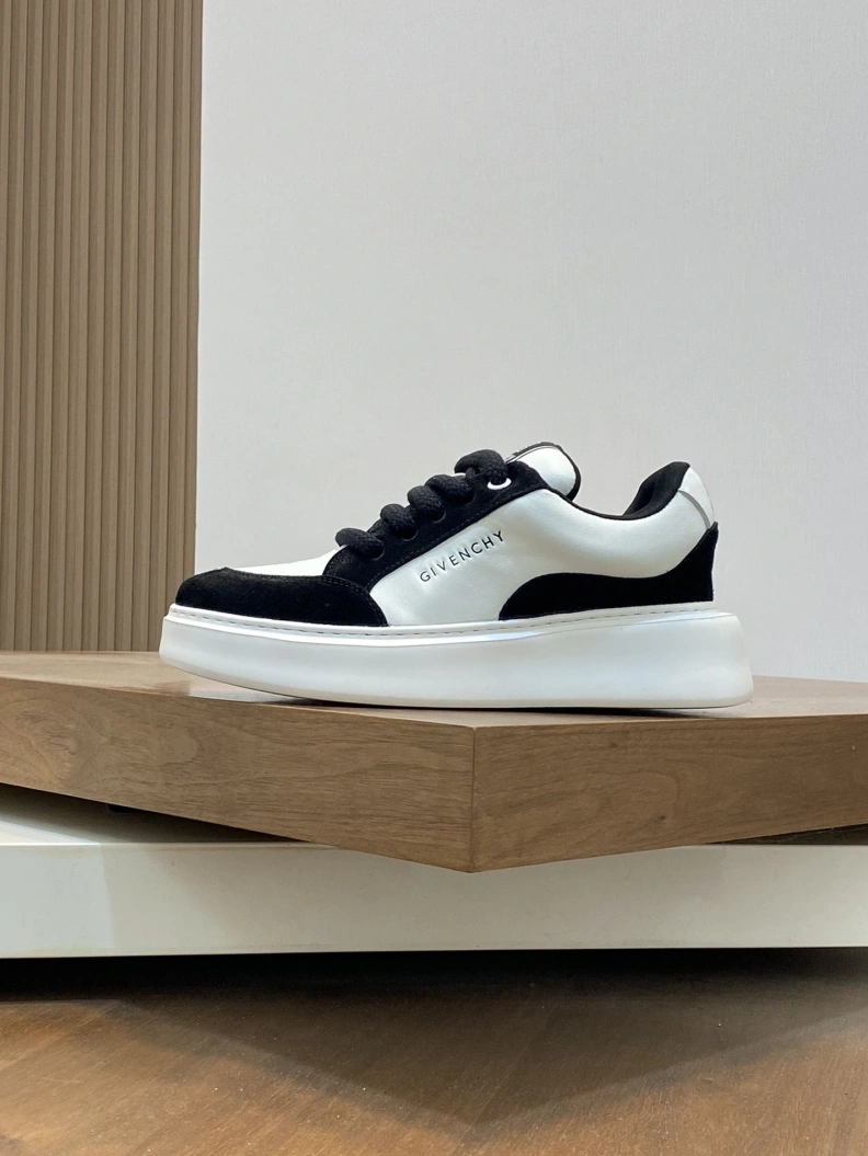 Gxvxnchy Sneakers Functional 152461