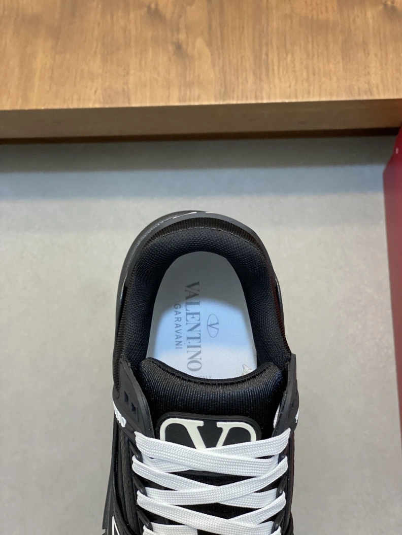 Vxlxntino Sneakers UrbanStyle 229157
