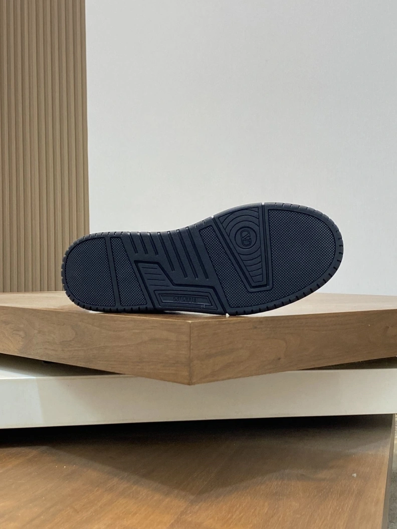 Vxlxntino Sneakers UrbanStyle 229157