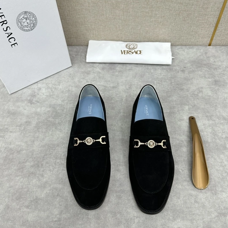 HighQuality Gxvxnchy Leather Shoes 152513