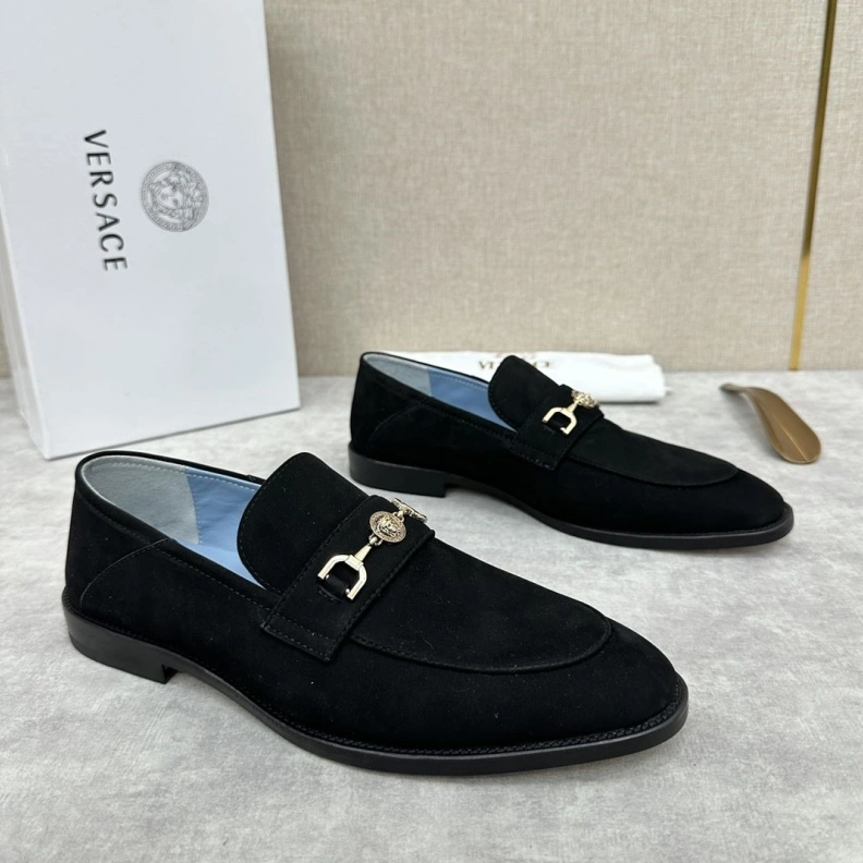 HighQuality Gxvxnchy Leather Shoes 152513