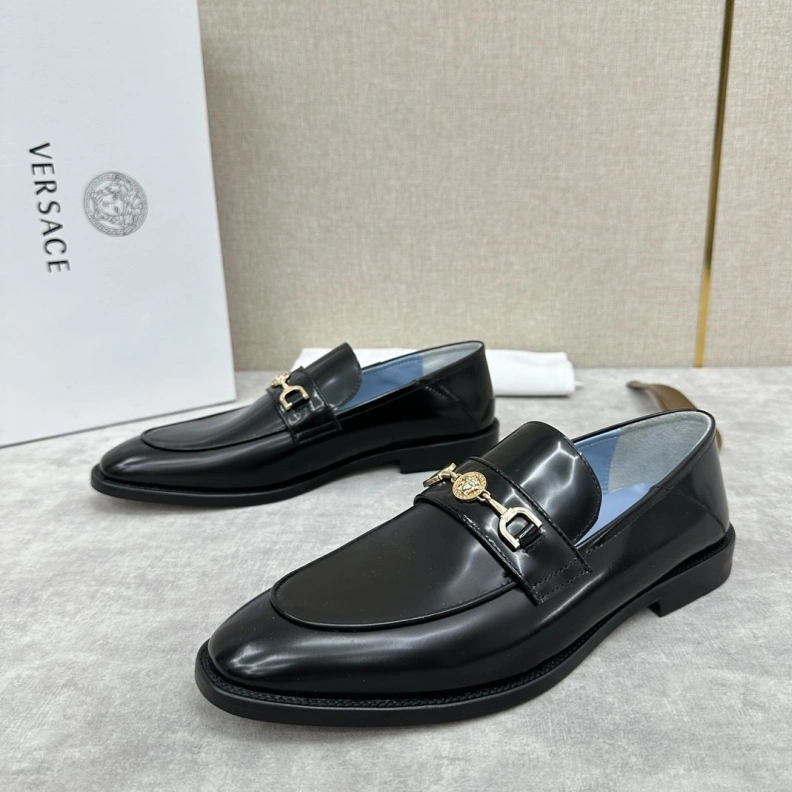 Functional Gxvxnchy Leather Shoes 152498