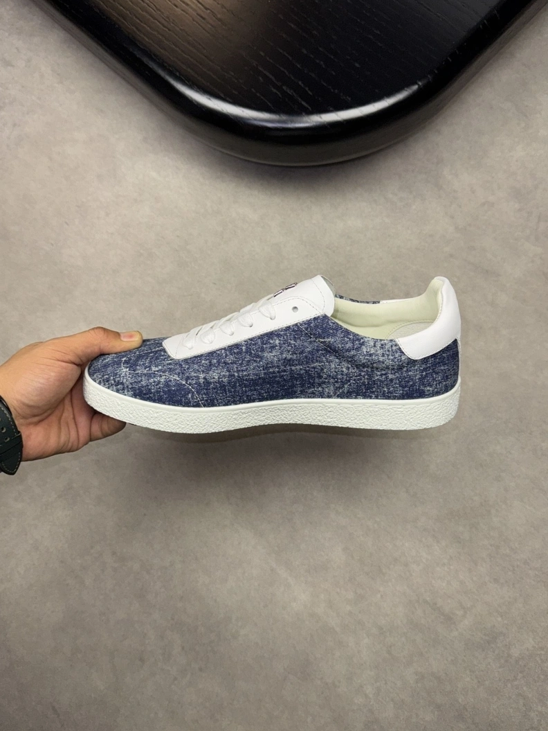 ModernLook Gxvxnchy Sneakers 152455