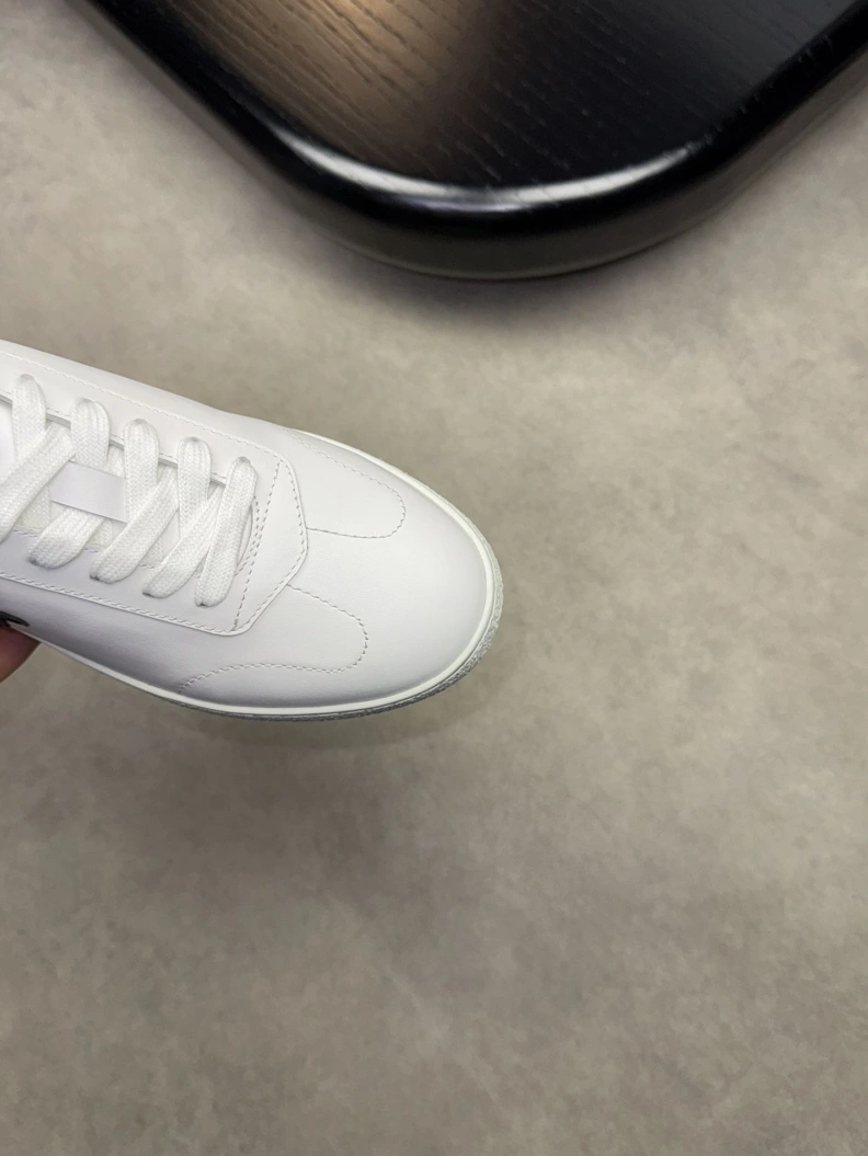 Gxvxnchy Sneakers Compact 152446