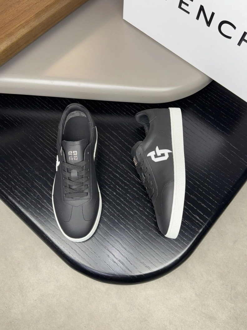 Gxvxnchy Sneakers Comfortable 152445