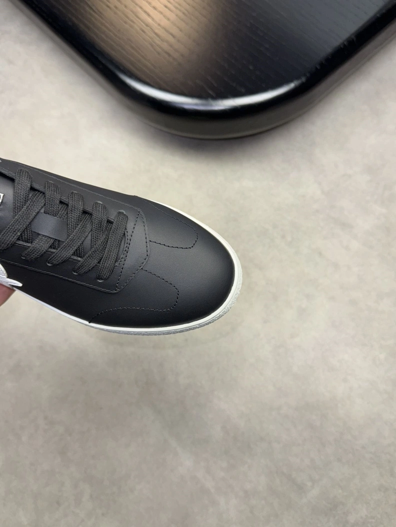 Gxvxnchy Sneakers Comfortable 152445