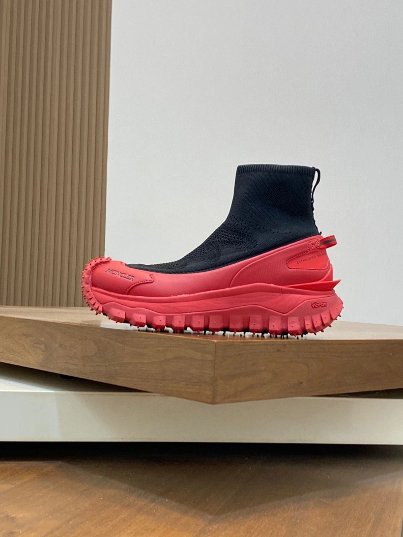 Minimalist Mxnclxr Sneakers 197346