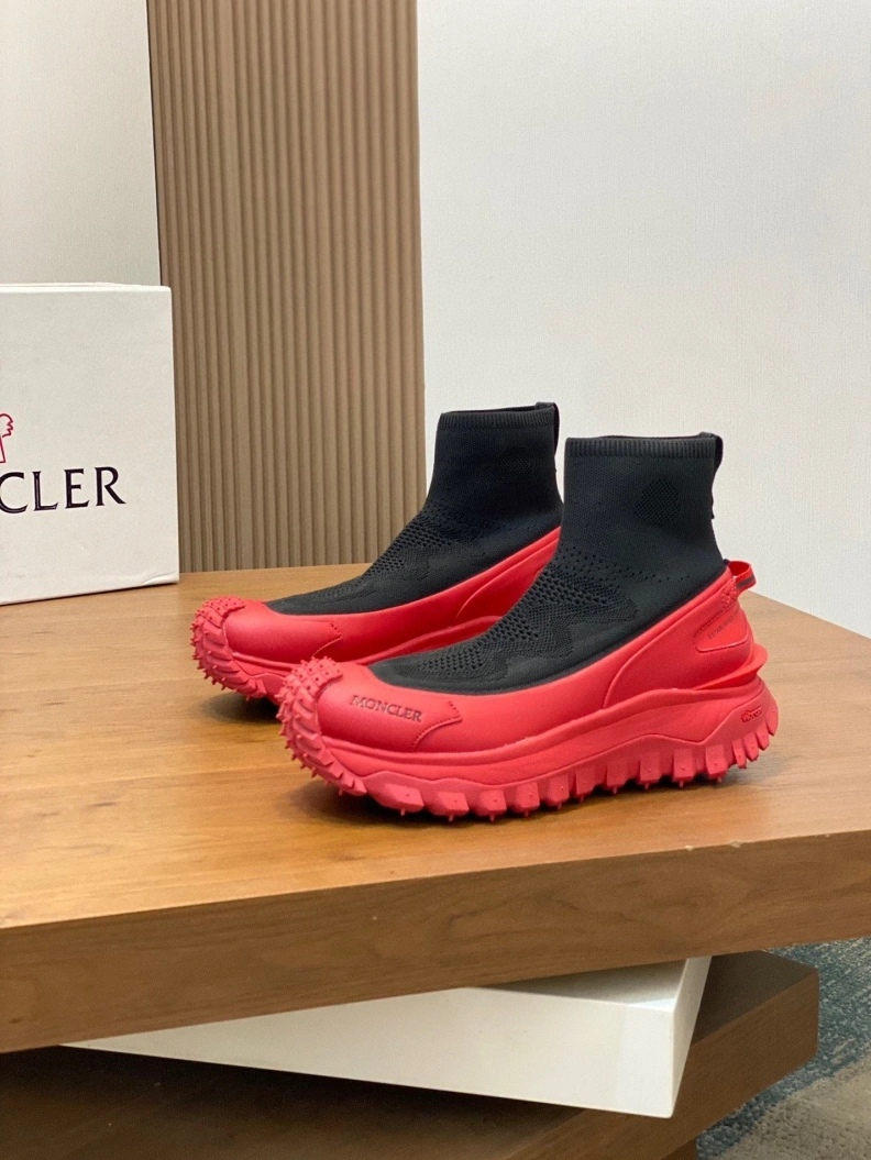 Minimalist Mxnclxr Sneakers 197346