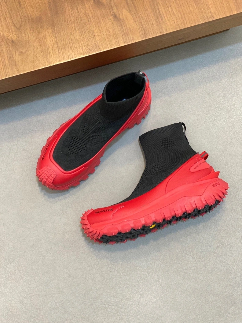 Minimalist Mxnclxr Sneakers 197346