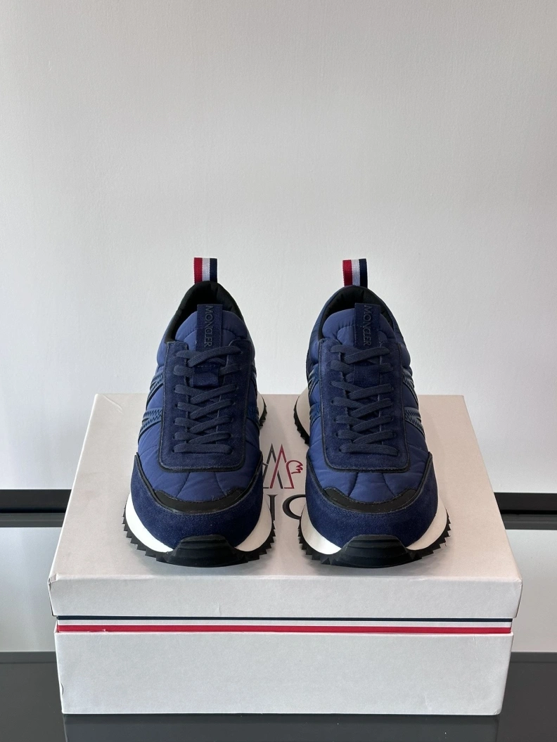 Comfortable Mxnclxr Sneakers 197330