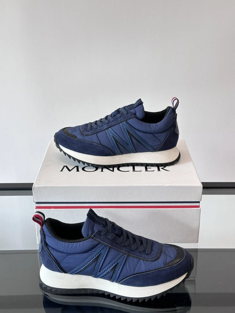 Comfortable Mxnclxr Sneakers 197330