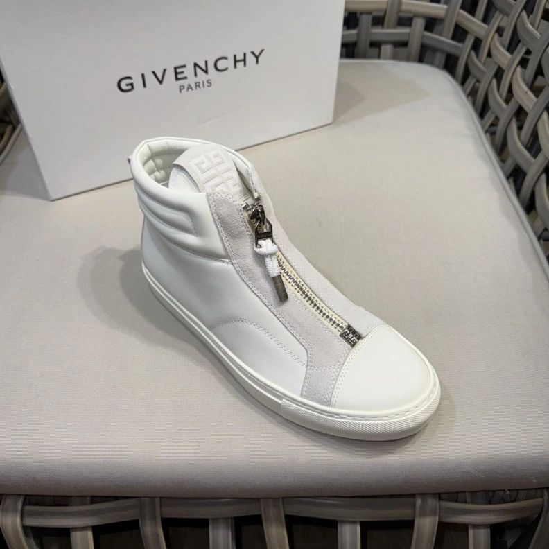 Gxvxnchy Sneakers Modern 152441
