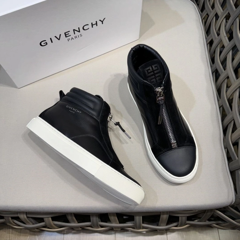 Durable Gxvxnchy Sneakers 152438