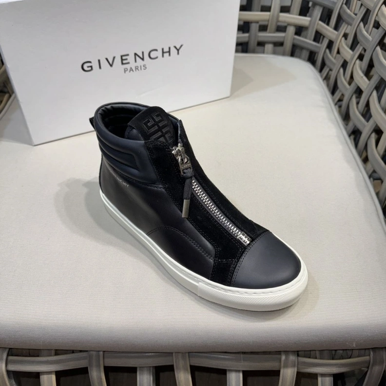 Durable Gxvxnchy Sneakers 152438